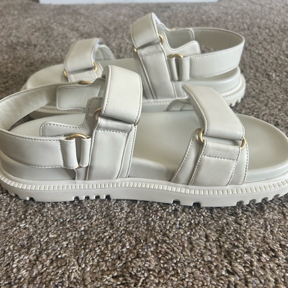 DIOR Dioract Sandal - Picture 7 of 12